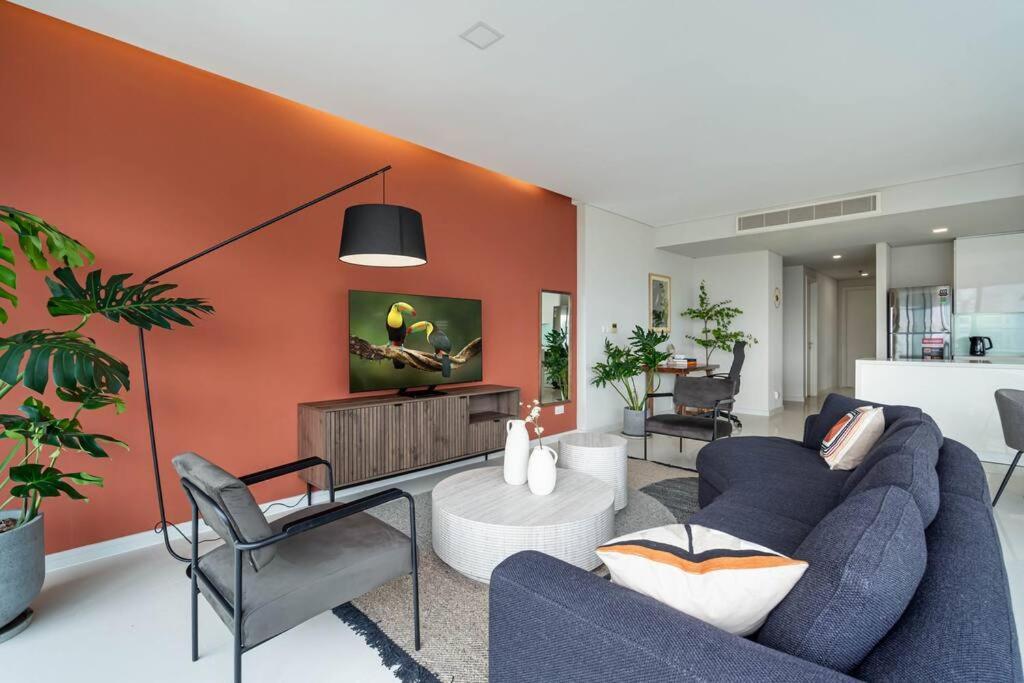 Luxurious 3-bedroom Retreat In The Heart Of Saigon TP. Hồ Chí Minh
