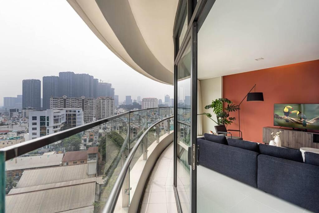 Luxurious 3-bedroom Retreat In The Heart Of Saigon *